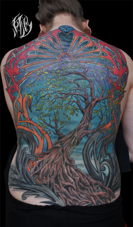 Backpiece, Rückentattoo,colortattoo, tattoos ,Ralf Spitzer, shameyabc, Black Rabbit Ink, Baumtattoo