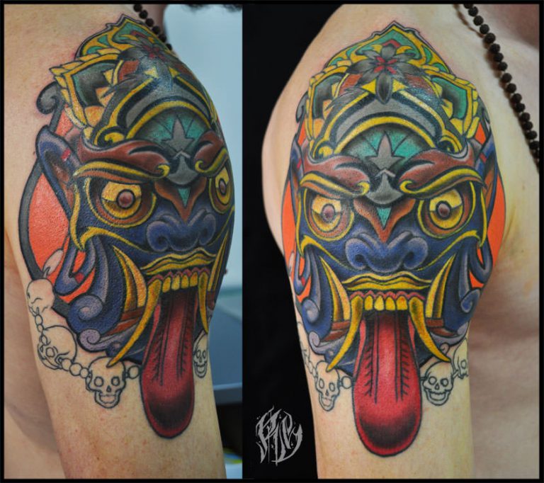 Maske, Tattoo, Colortattoo, Tattooworld, Bodyart, Hautverzierung, Münchentattoo, Tattoooshop, Tattooartist, Ralf Spitzer, Shameyabc