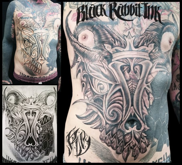 Cover up, Tattoo, Tattoos, Ralf Spitzer, Tattookünstler, Bodyart, Tattoostudios, Tattooshops München, Maskentattoo, Blach and Grey